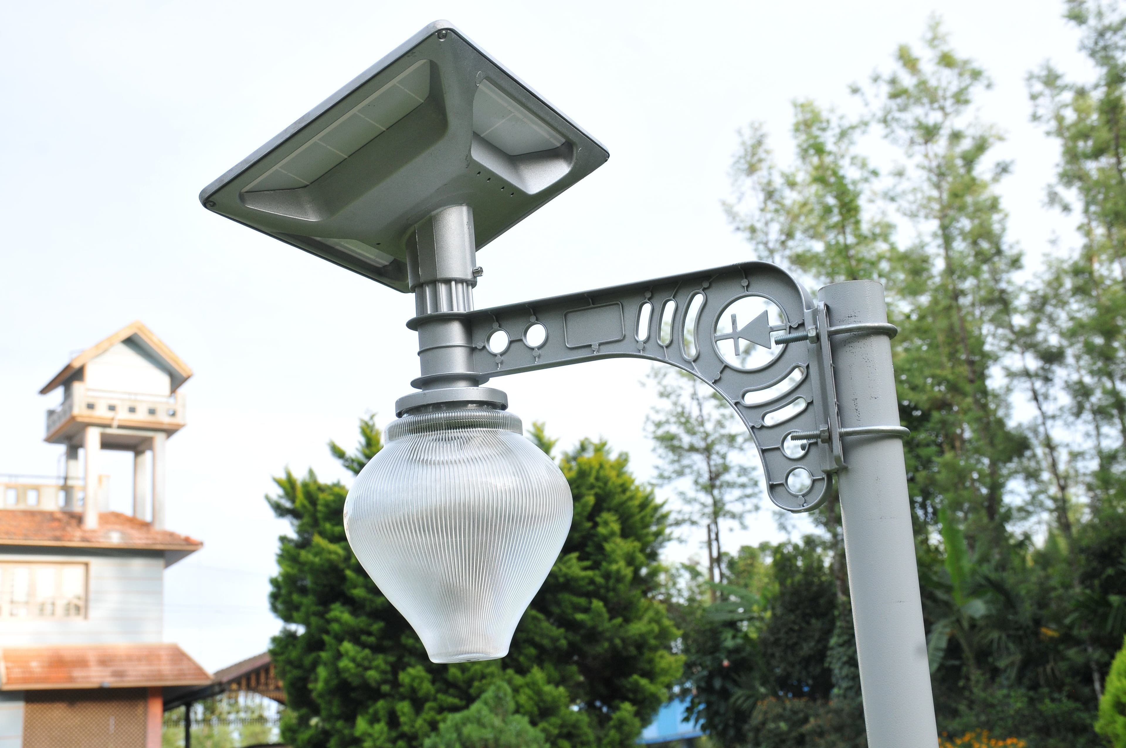 Solar Moon Light 18 Watt Warm White