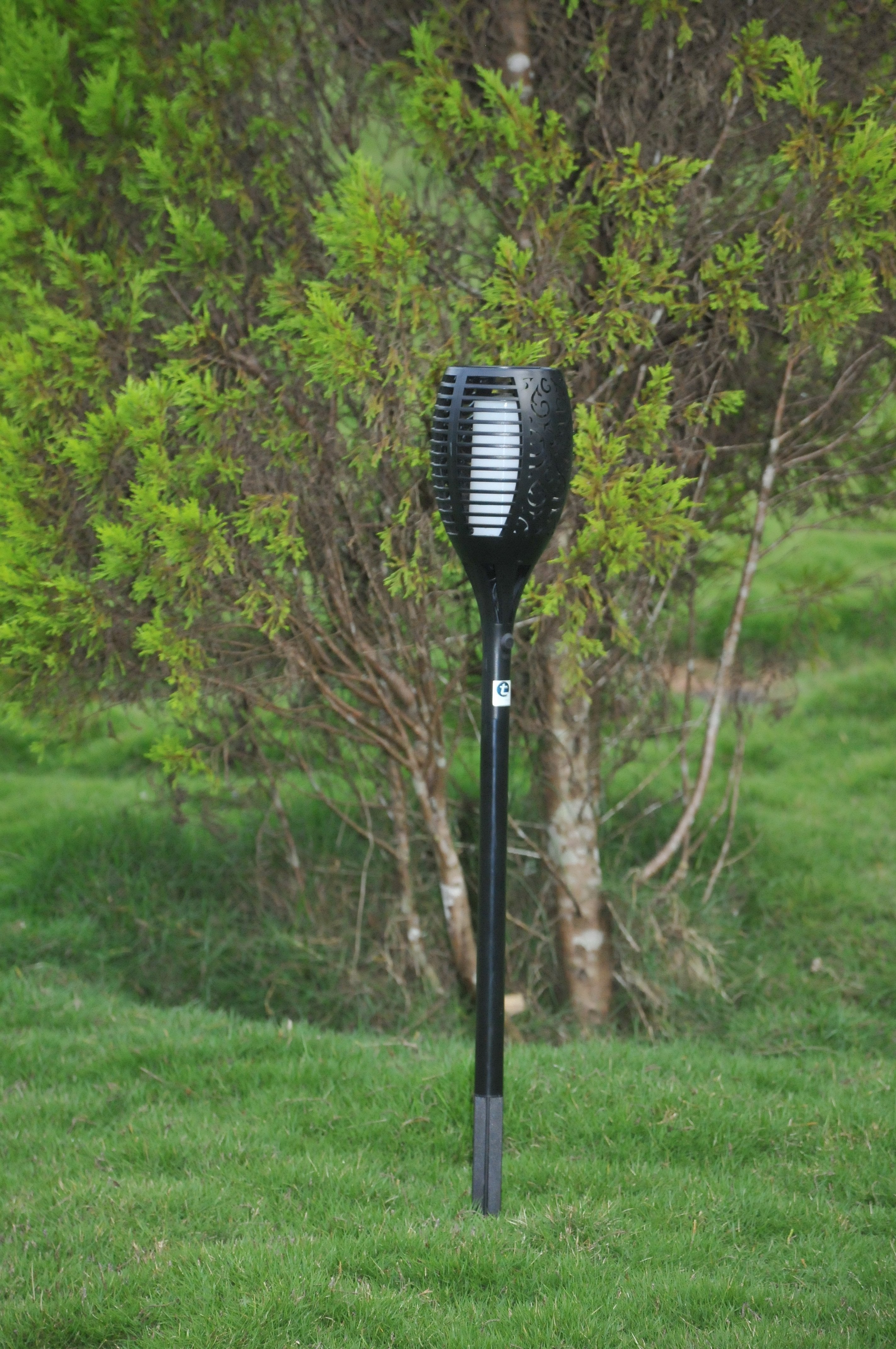 Solar Garden Fire Burn LED Light - TTSGFBL05W - tapetum.in