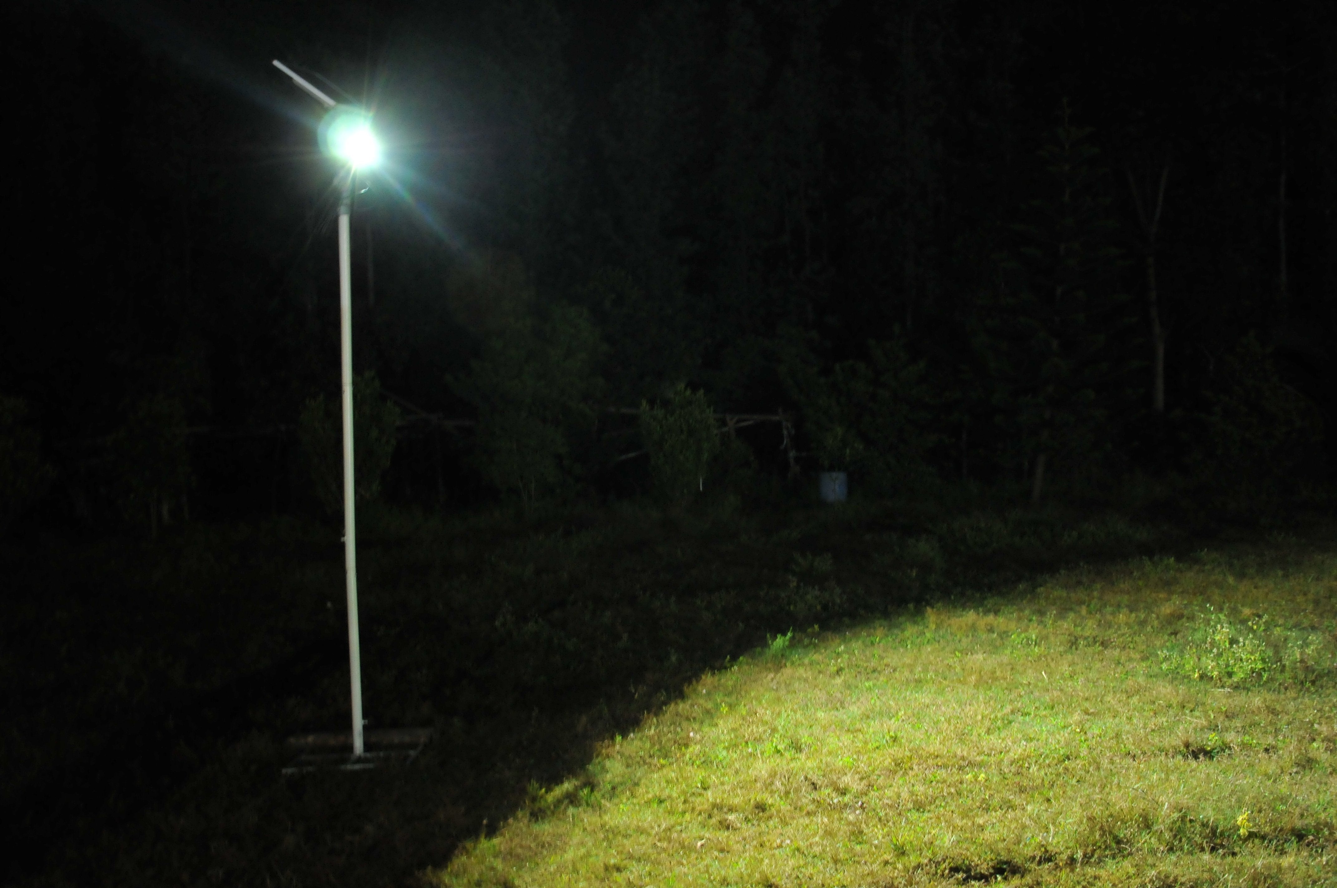 Solar Flood Light 20 Watt - TTSFL20W - tapetum.in