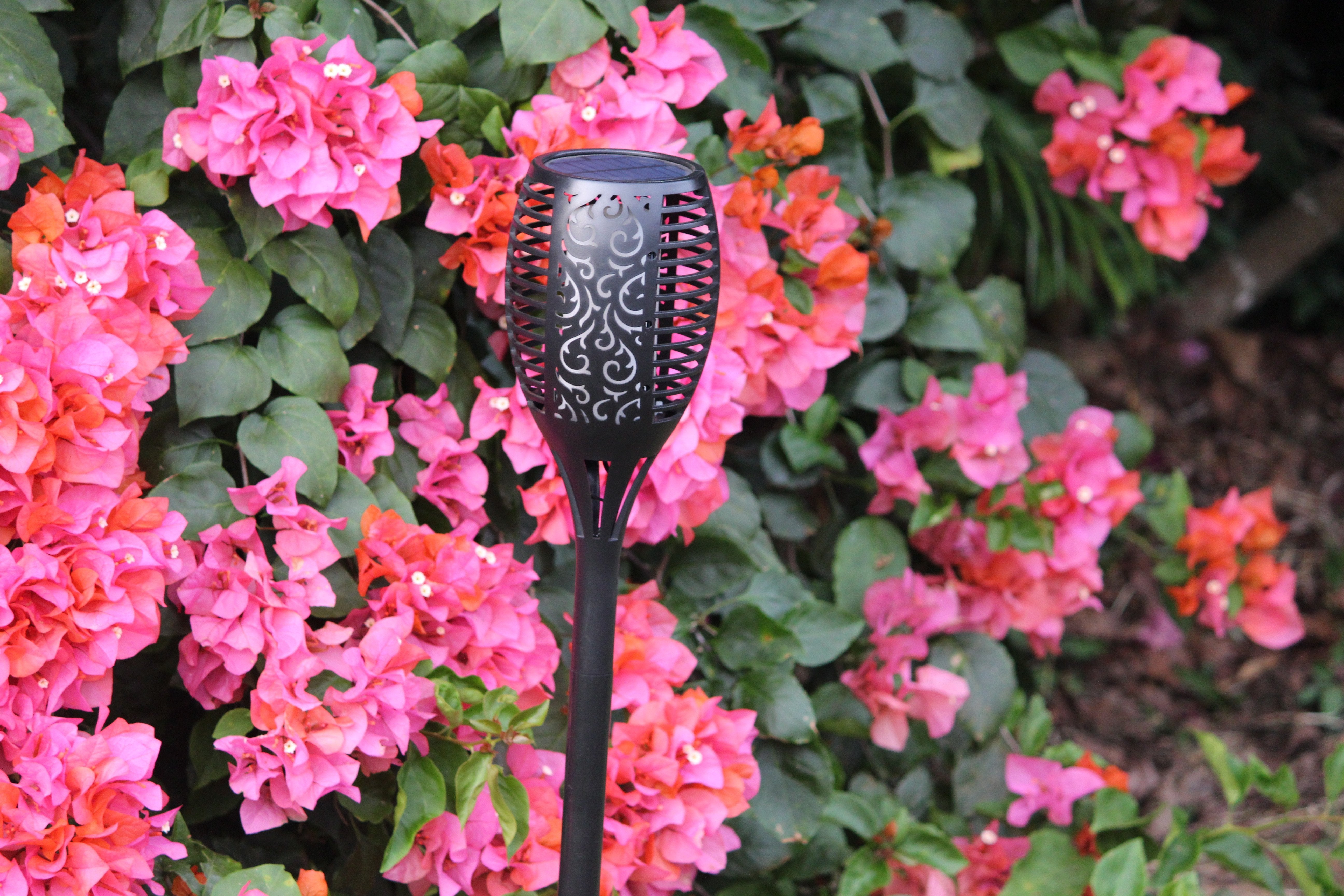 Solar Garden Fire Burn LED Light - TTSGFBL05W - tapetum.in