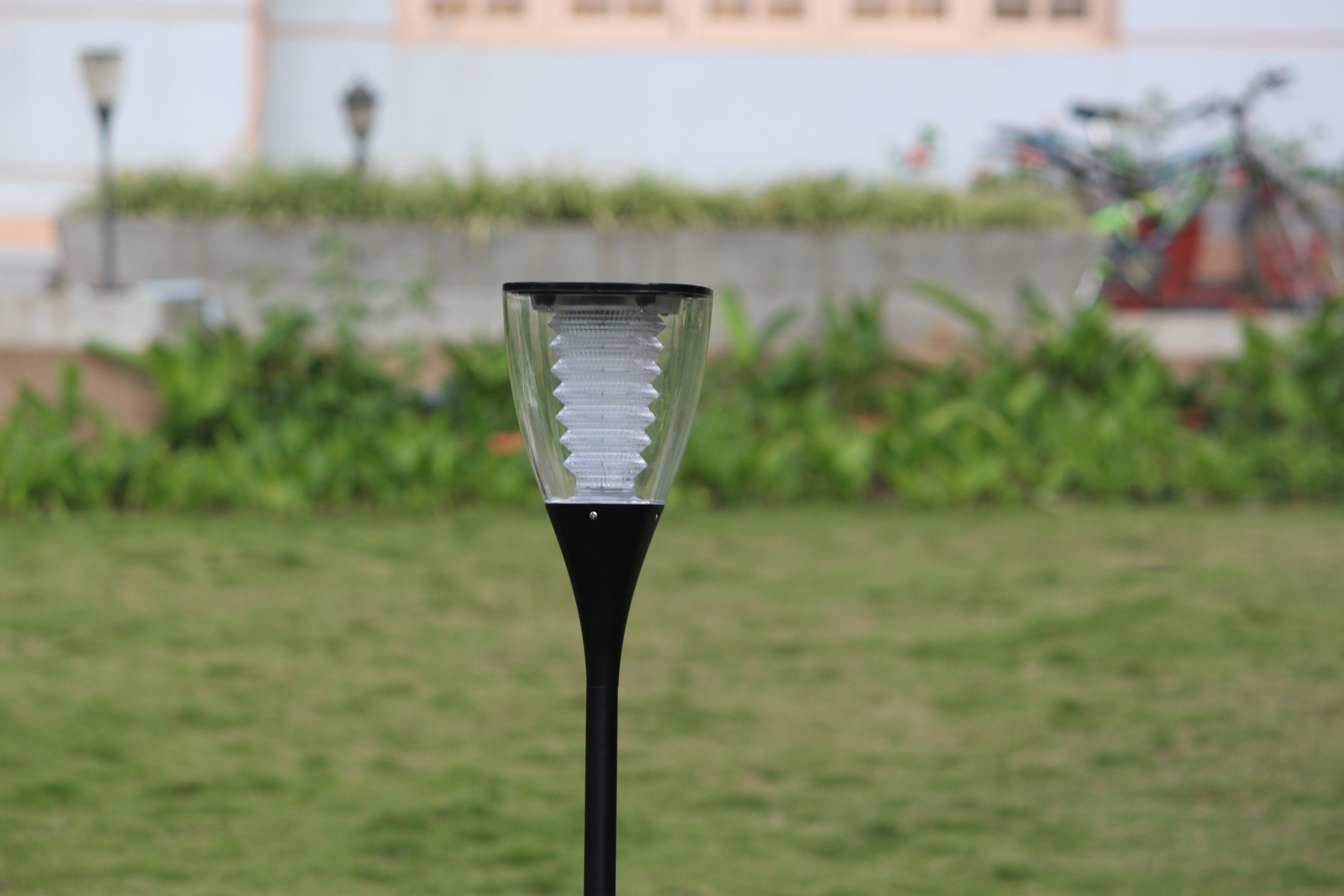 Solar Garden Light Warm White - TTSGLWW1W - tapetum.in