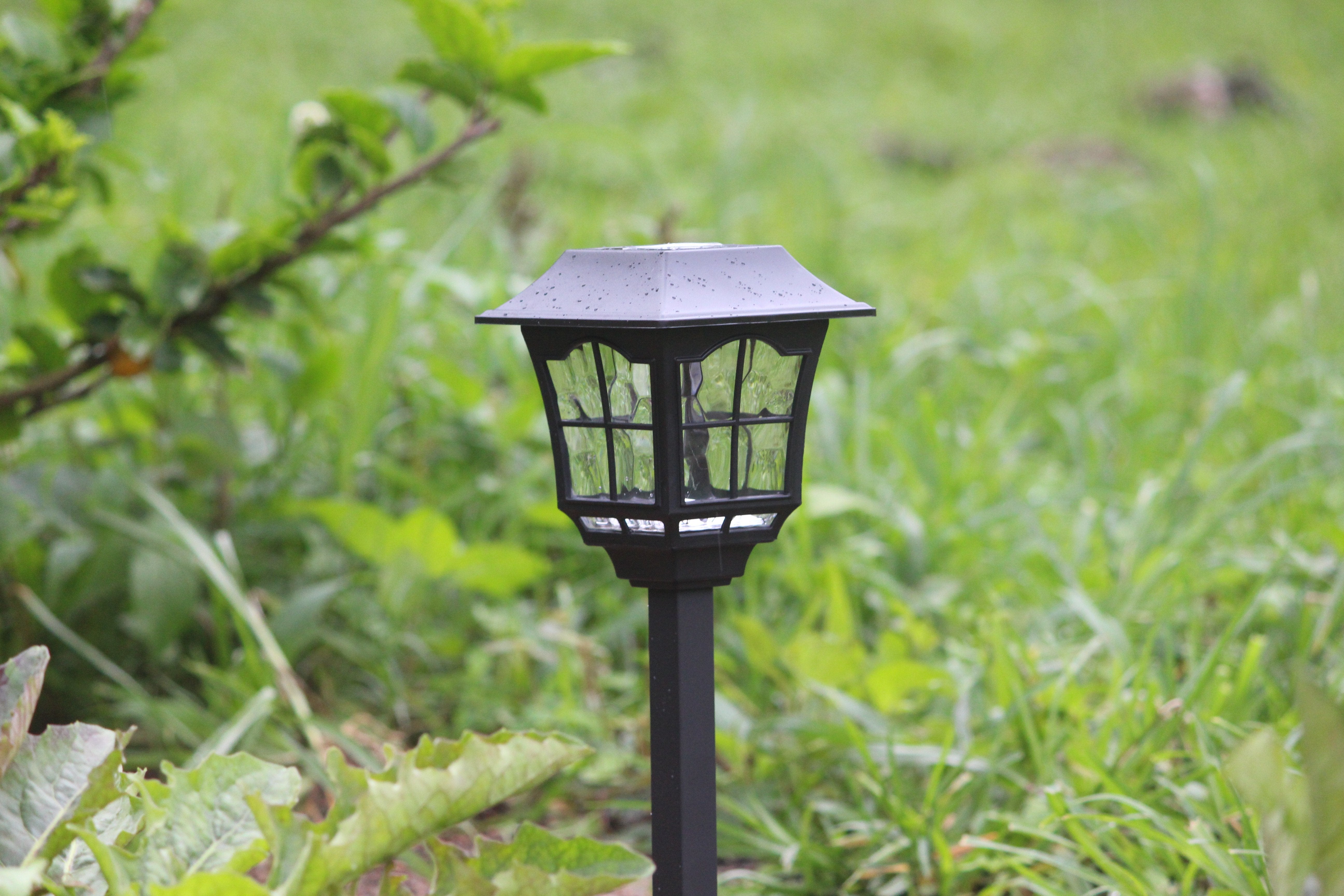 Solar European Pathway Light- TTSEMPL2W (Pack of 10) - tapetum.in