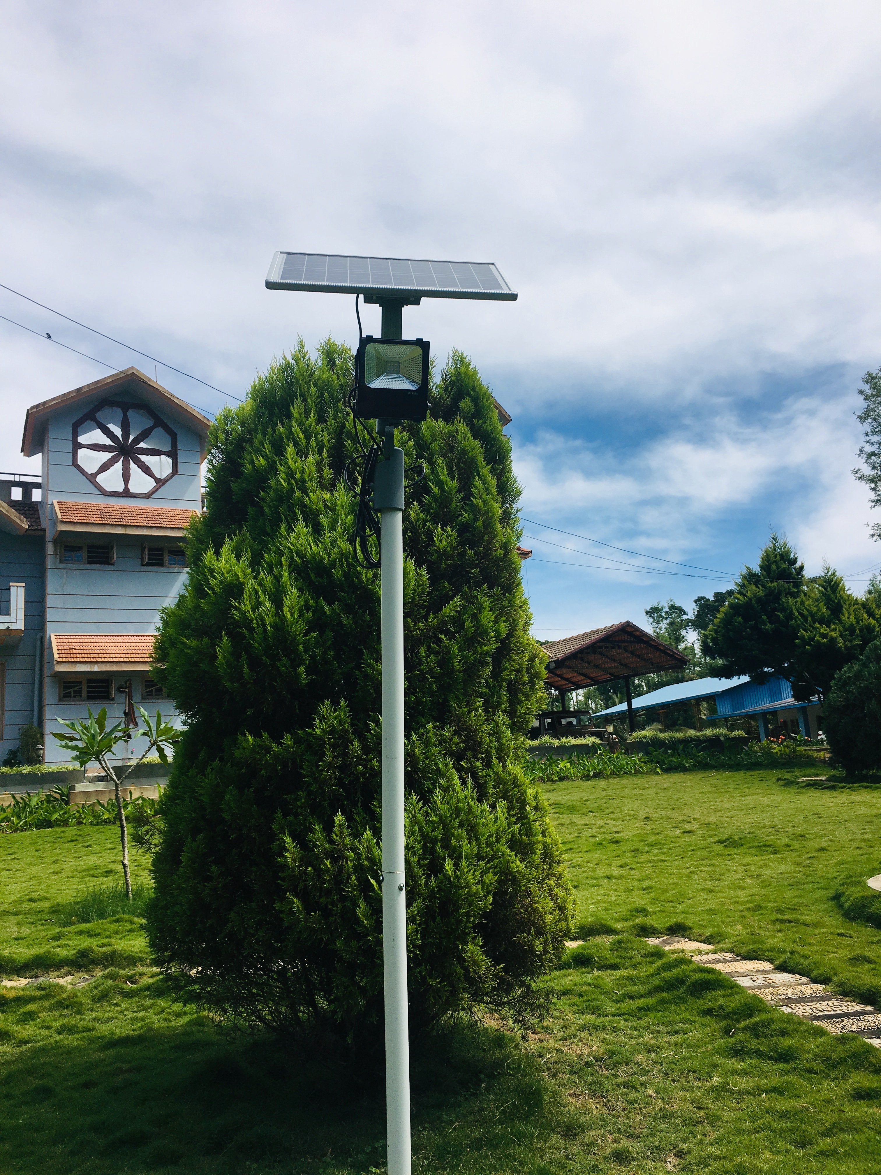 Solar Flood Light 20 Watt - TTSFL20W - tapetum.in