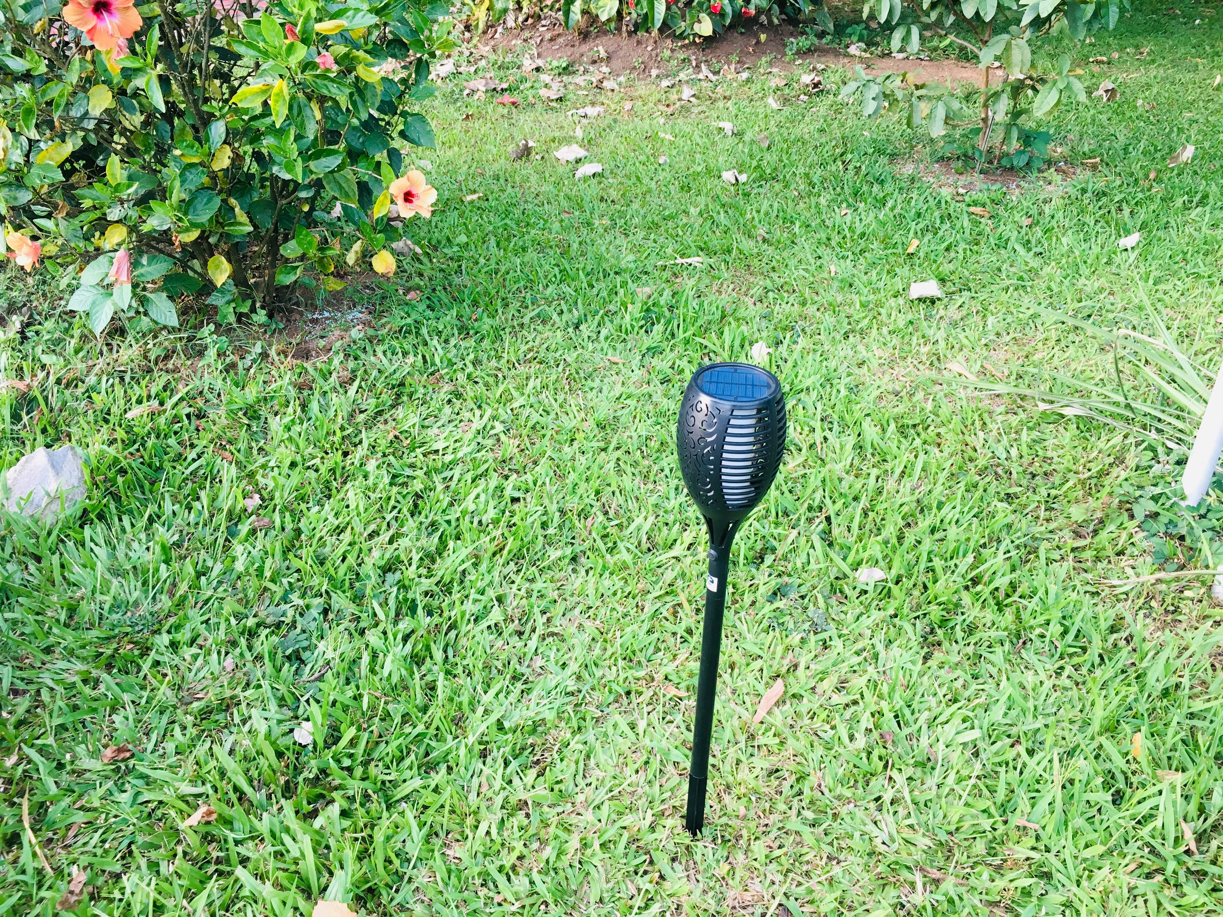Solar Garden Fire Burn LED Light - TTSGFBL05W - tapetum.in